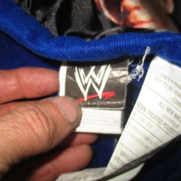 WWE Sleeping Bag Blanket Undertaker Cena Edge Hardy Jericho Morrison 54" Long - Picture 8 of 8